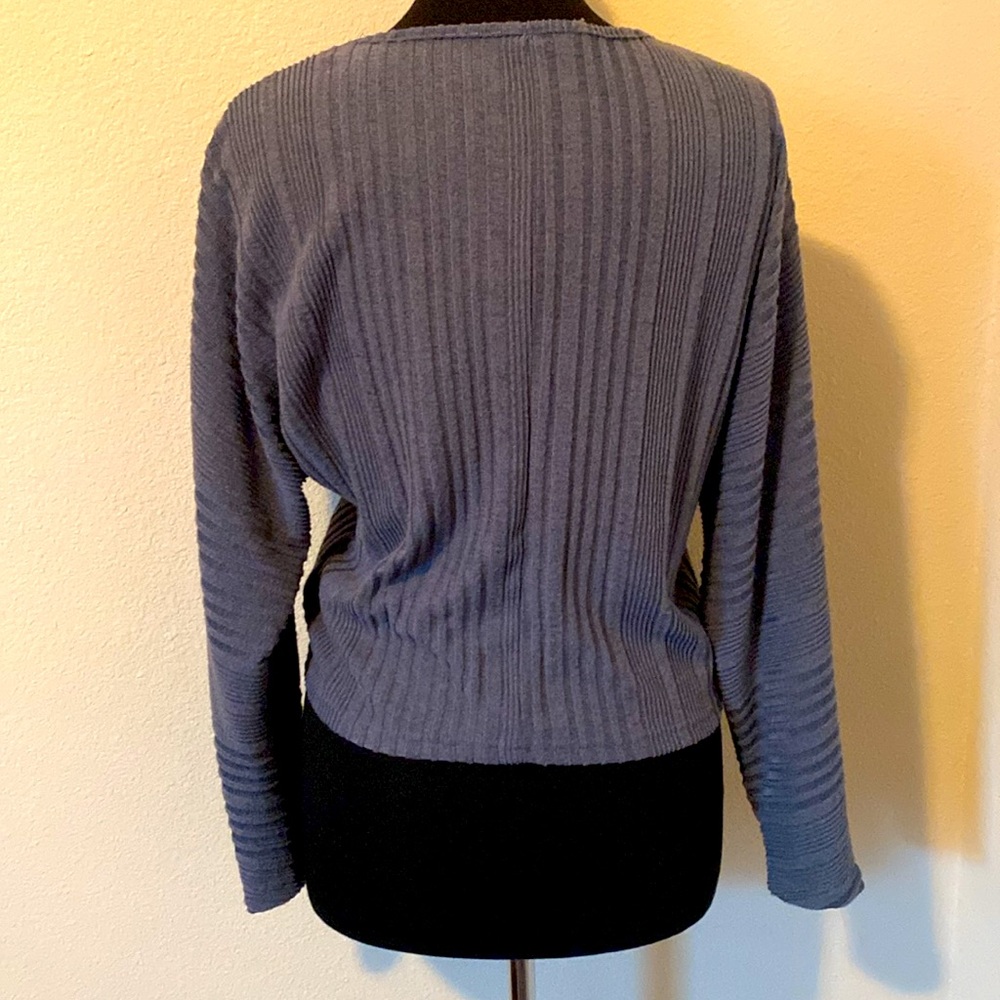 SHEIN Crop Sweater V Neck Medium blue/gray - Picture 2 of 3